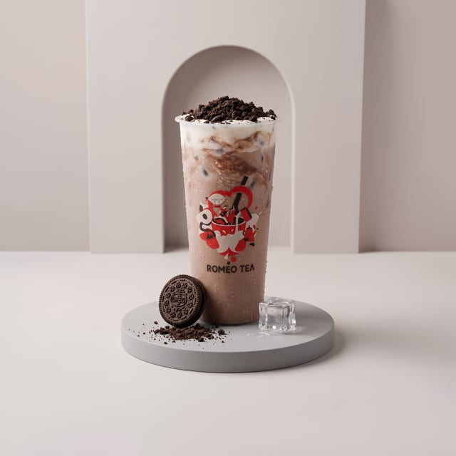Chocolate Mousse with Oreo.